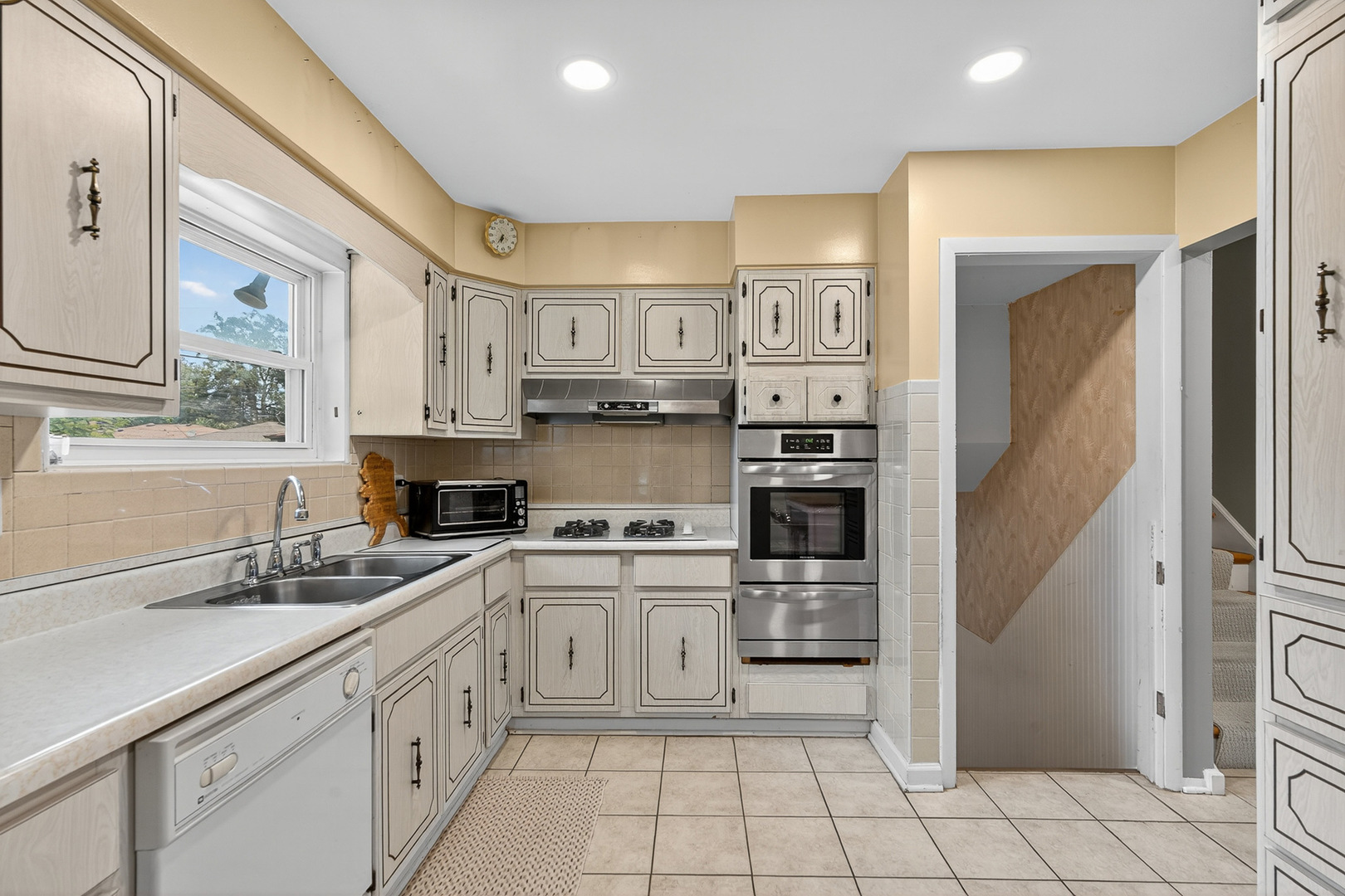 8607 Lawndale Avenue