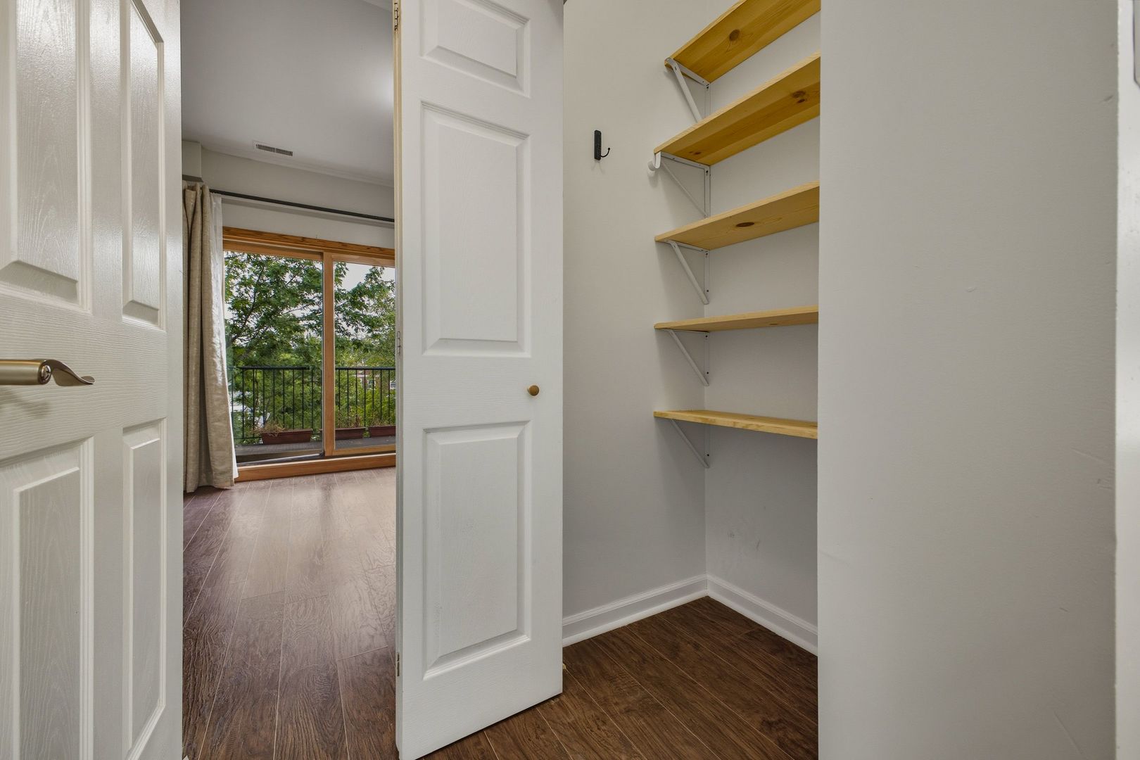 2955 W Wilcox Boulevard Unit: 3