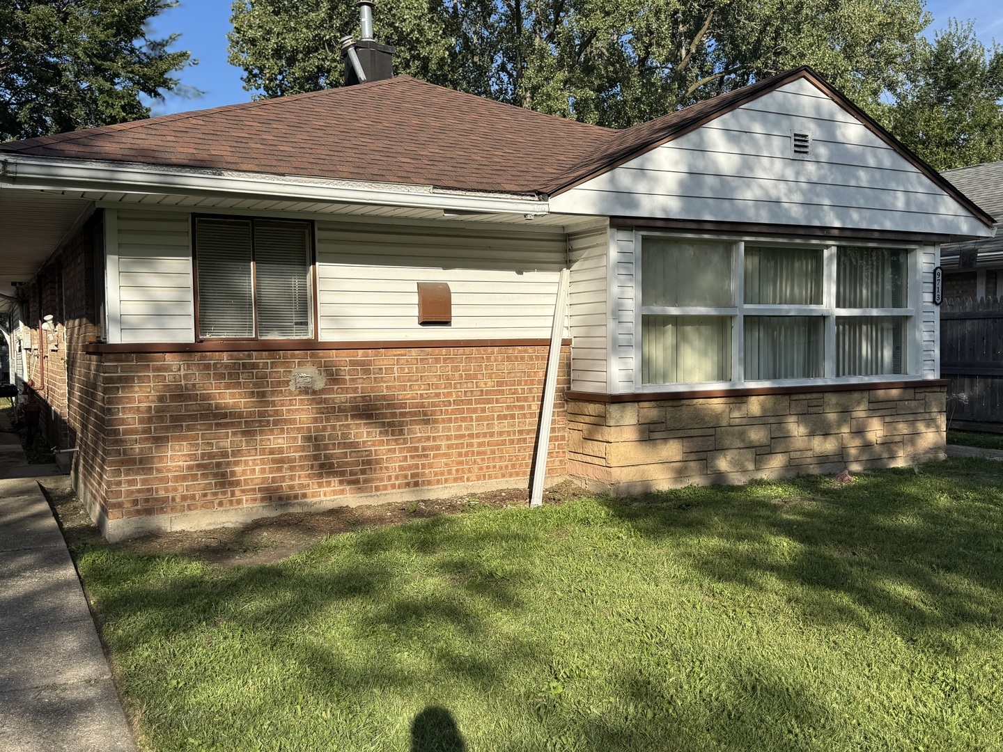 9713 S Van Vlissingen Road