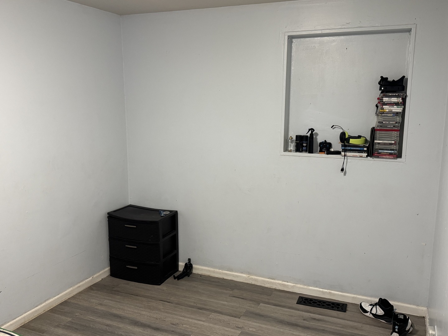 9713 S Van Vlissingen Road