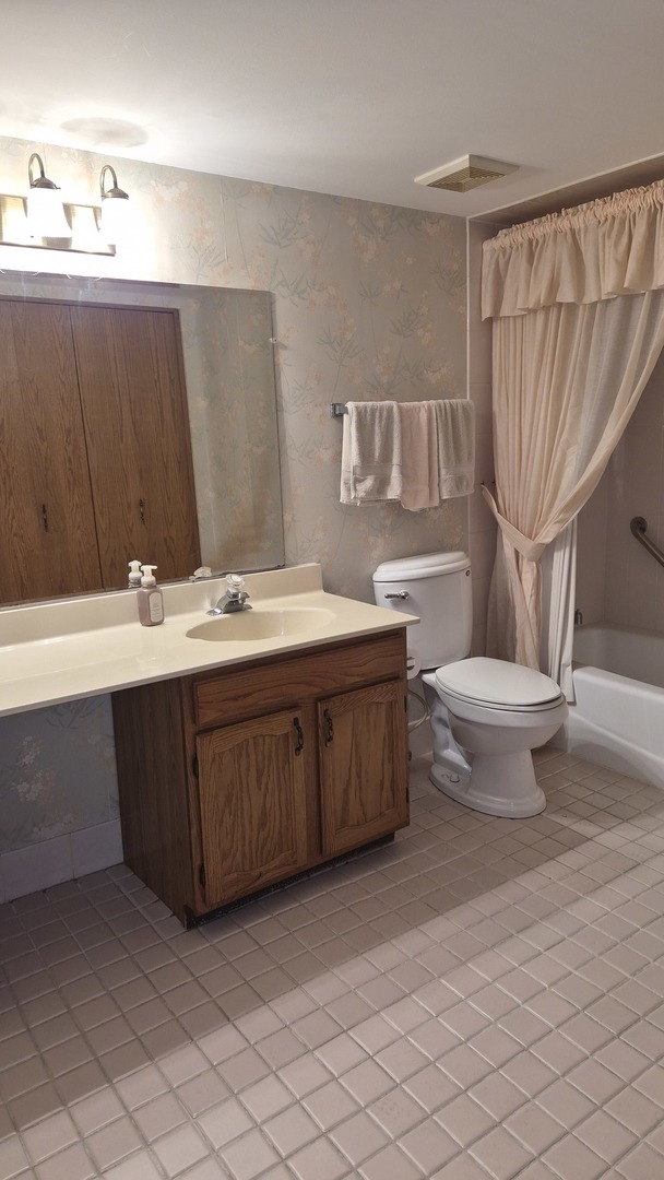 10845 S 84th Avenue Unit: 2A