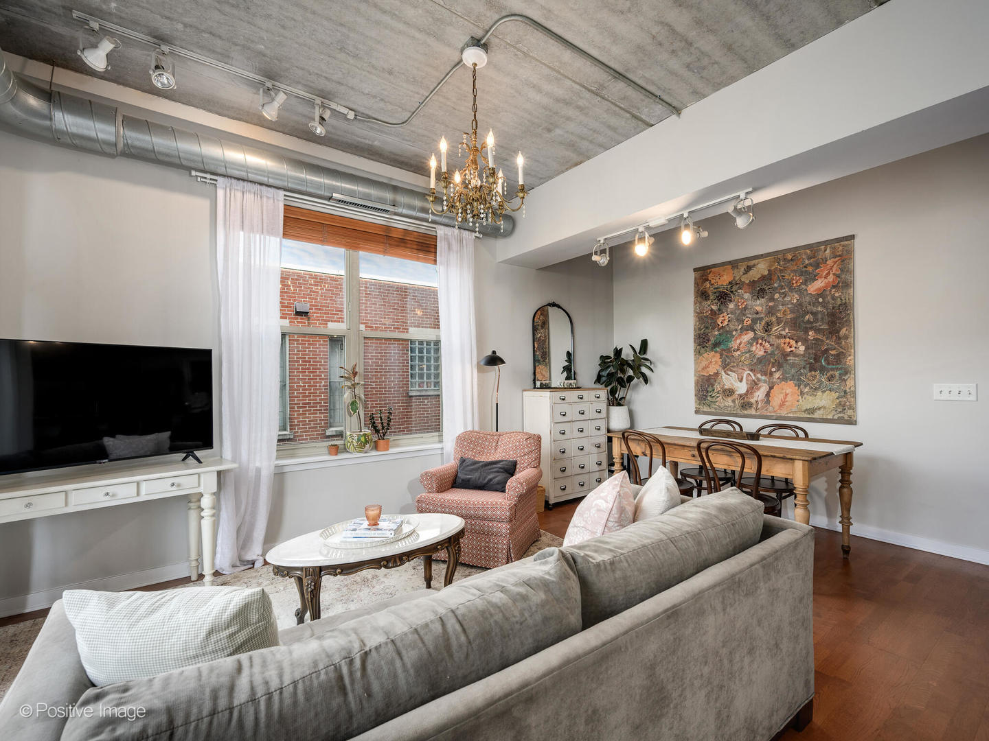 1228 W MONROE Street Unit: 408