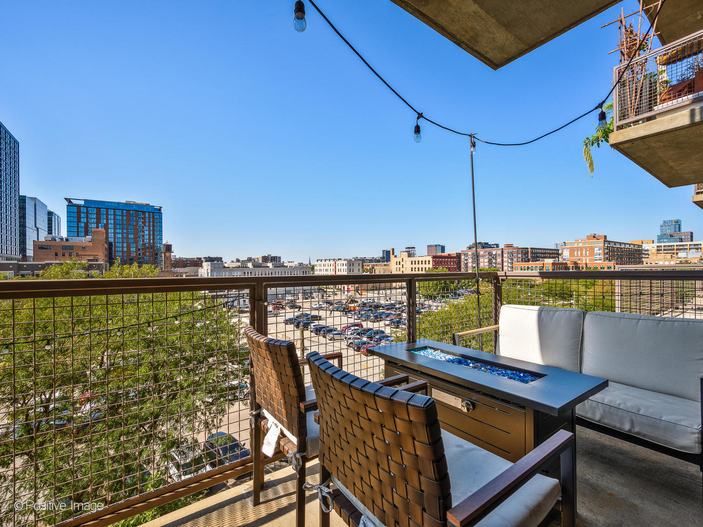 321 S SANGAMON Street Unit: 503