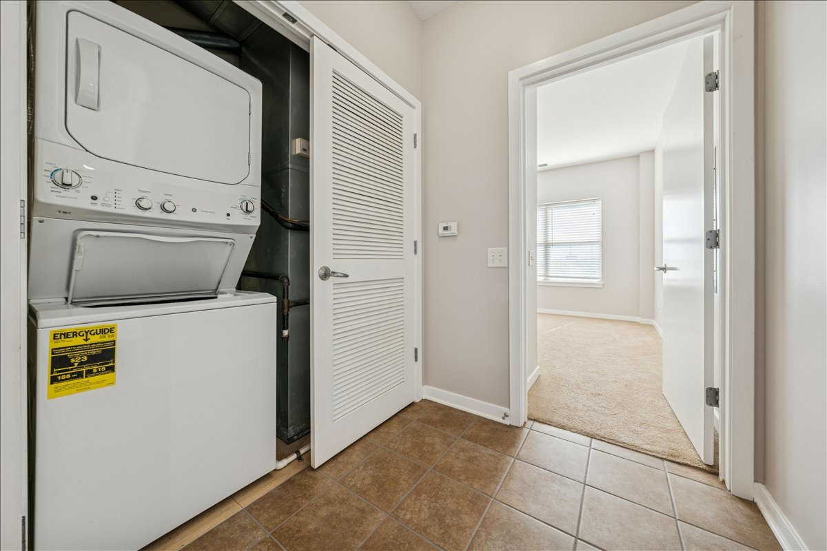 1155 W Roosevelt Road Unit: 503