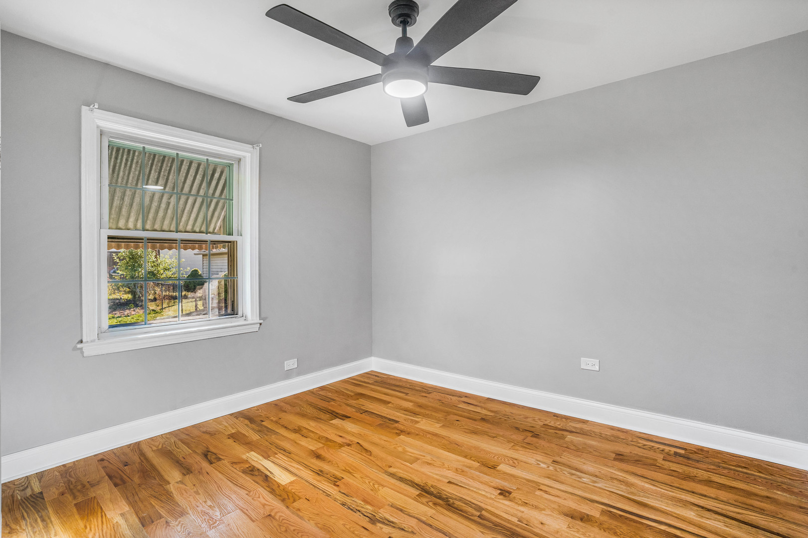 6411 S Leclaire Avenue