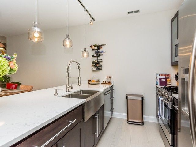 1151 W Washington Boulevard Unit: 102