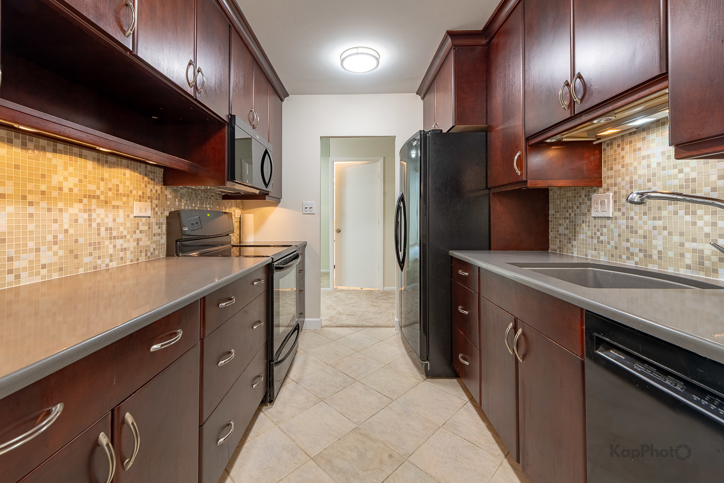 120 Lakeview Drive Unit: 318