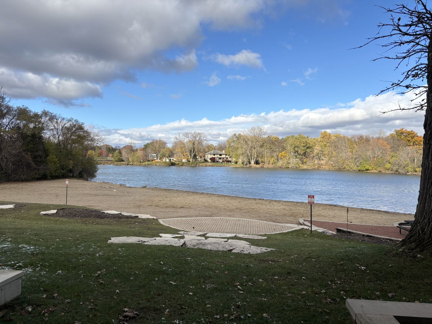 120 Lakeview Drive Unit: 318