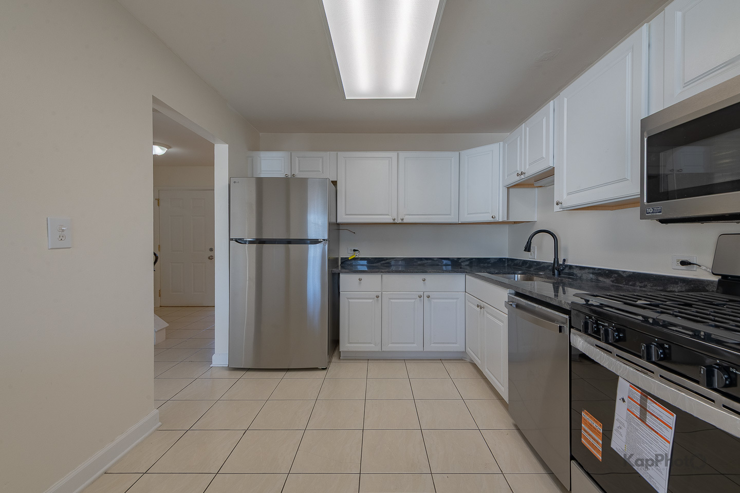 110 N Waterford Drive Unit: 21