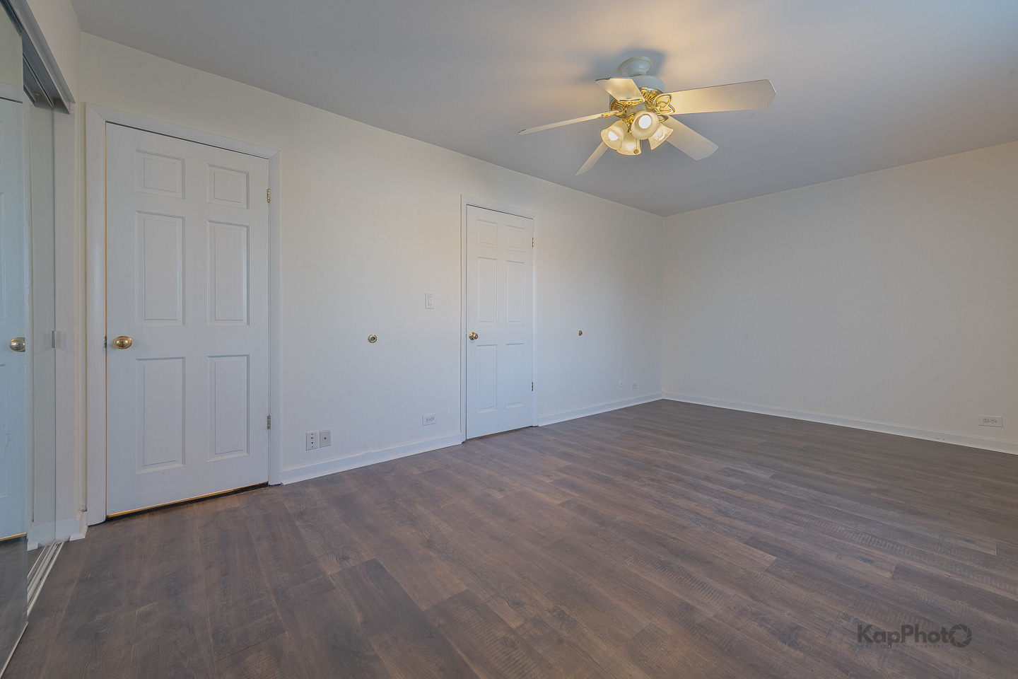 110 N Waterford Drive Unit: 21