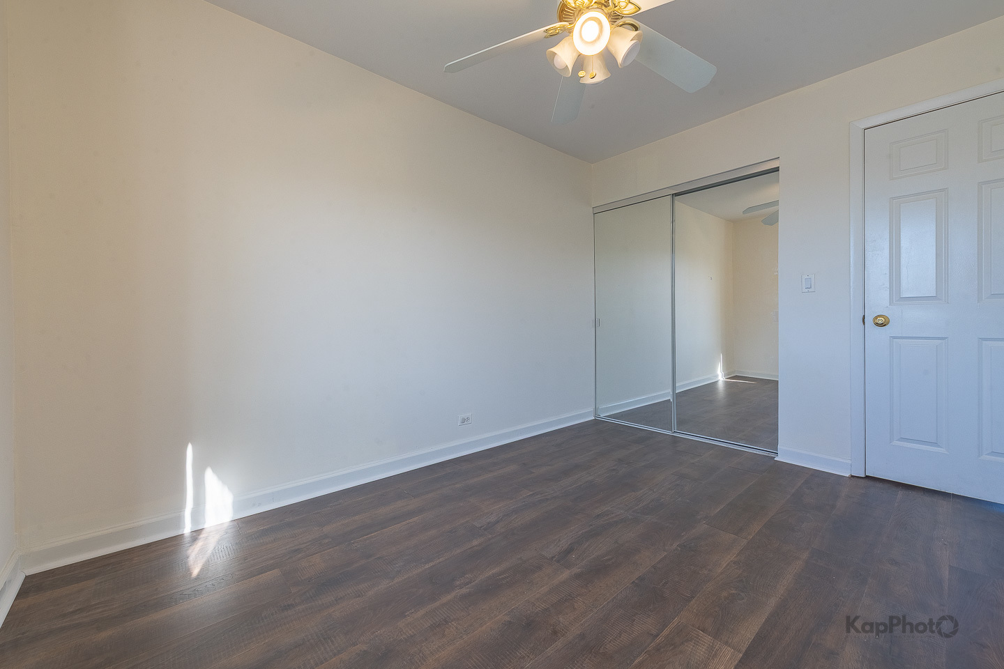 110 N Waterford Drive Unit: 21