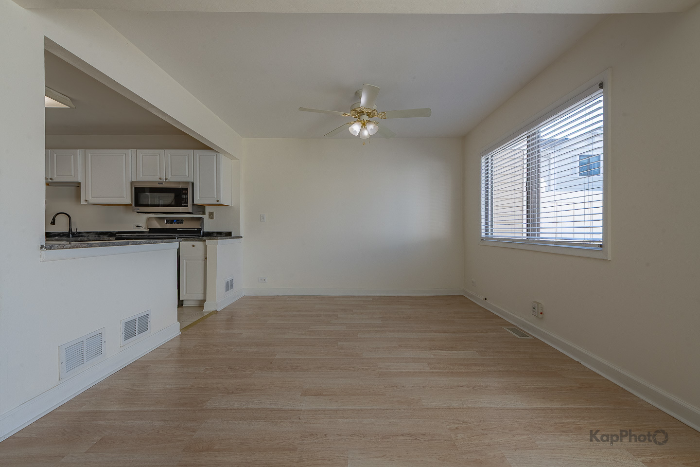 110 N Waterford Drive Unit: 21