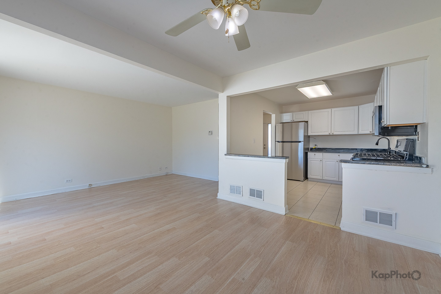 110 N Waterford Drive Unit: 21