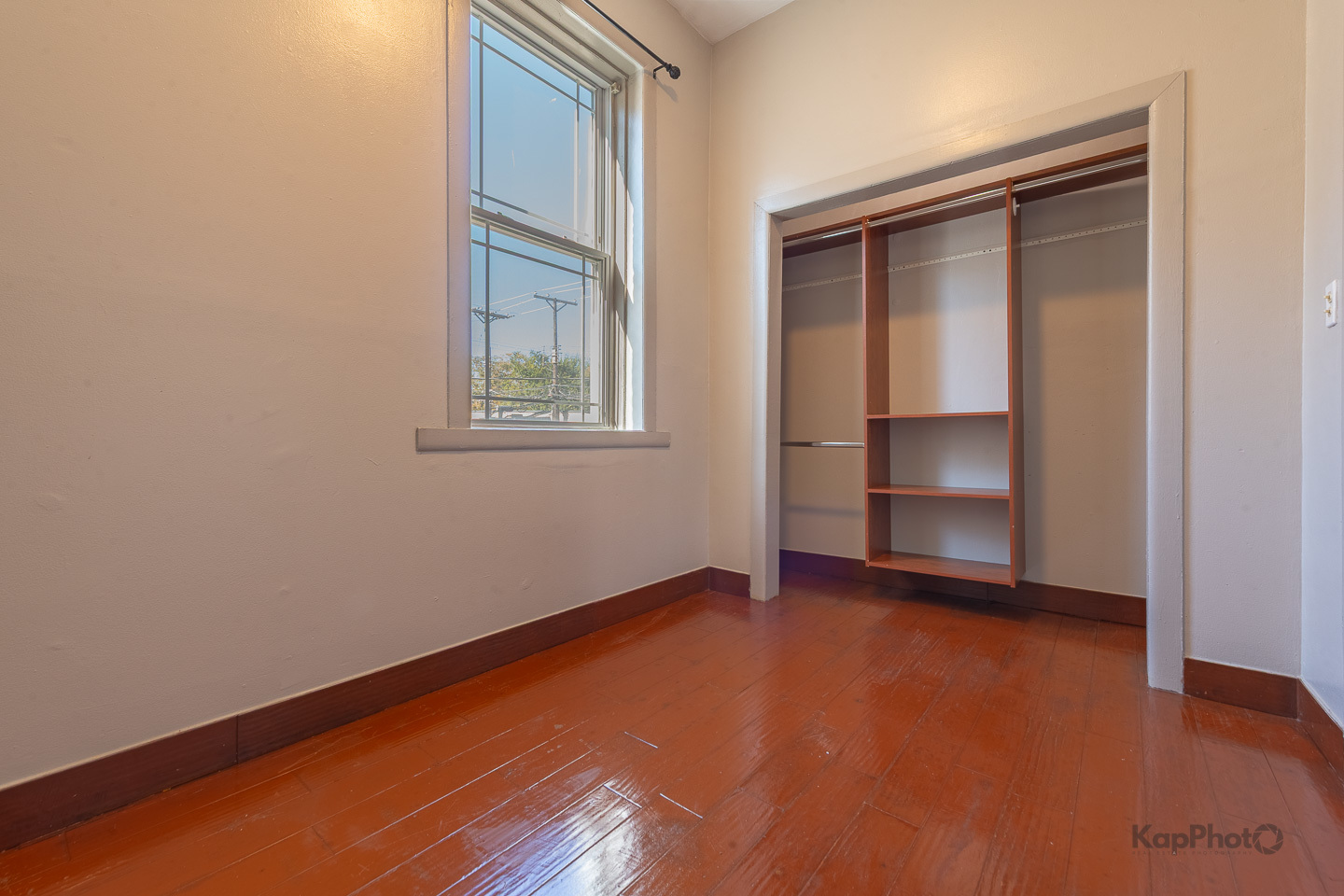 2504 S Blue Island Avenue Unit: 1R