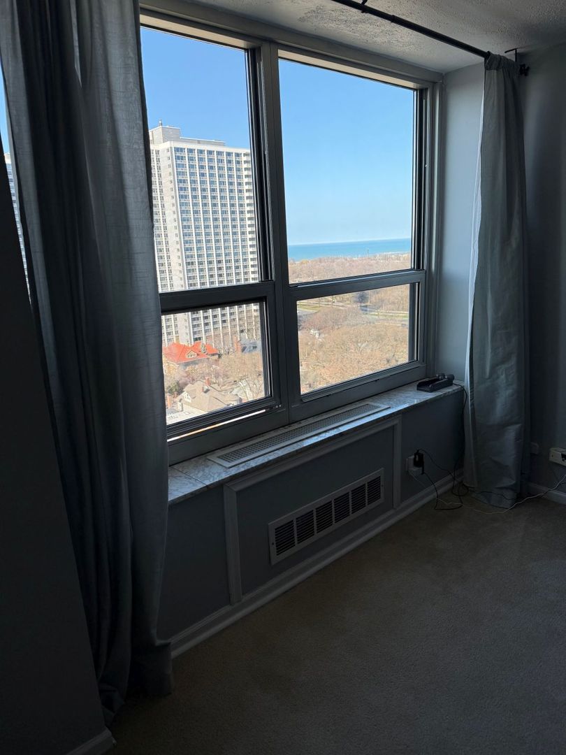 720 W Gordon Terrace Unit: 17J