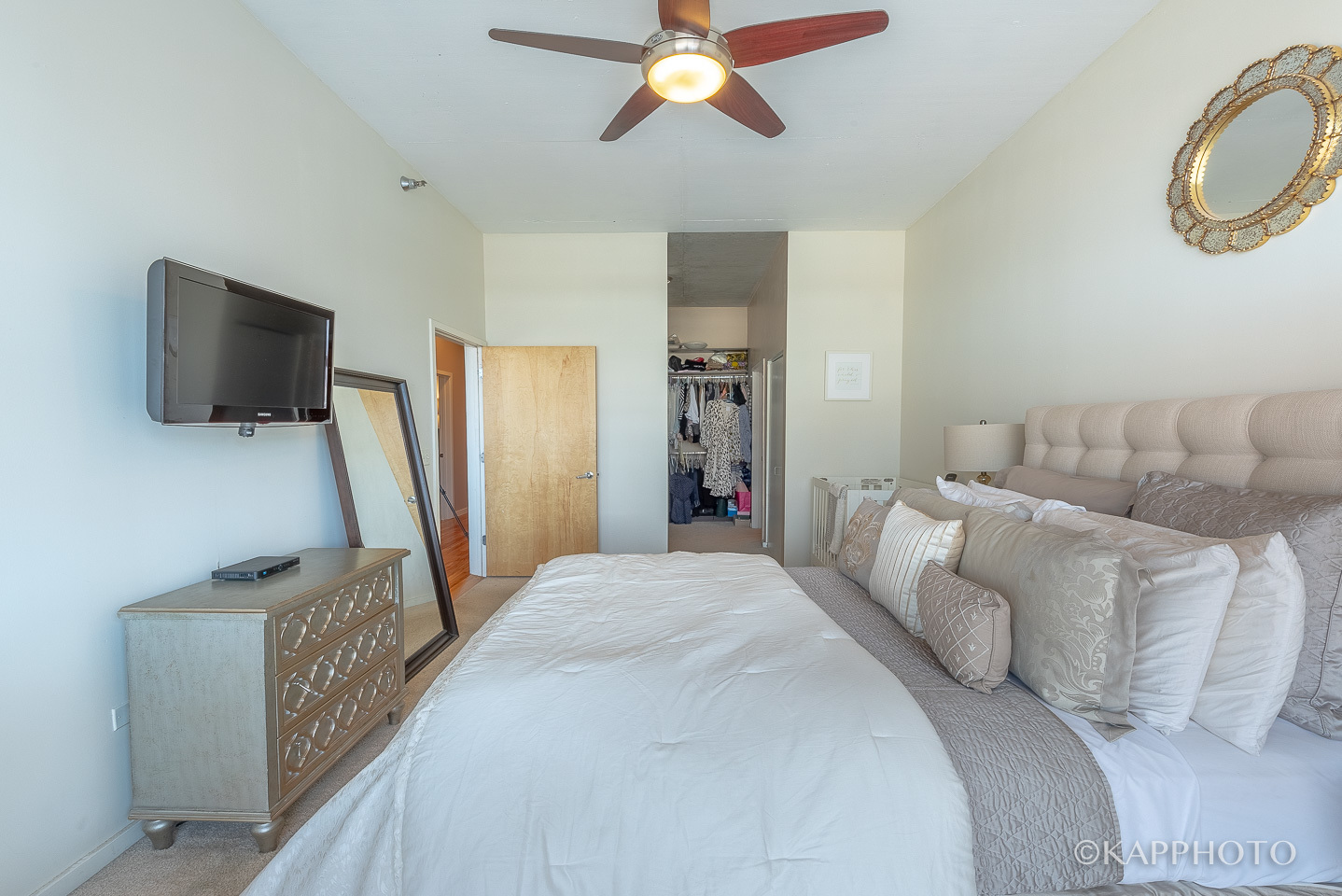 1620 S Michigan Avenue Unit: 904