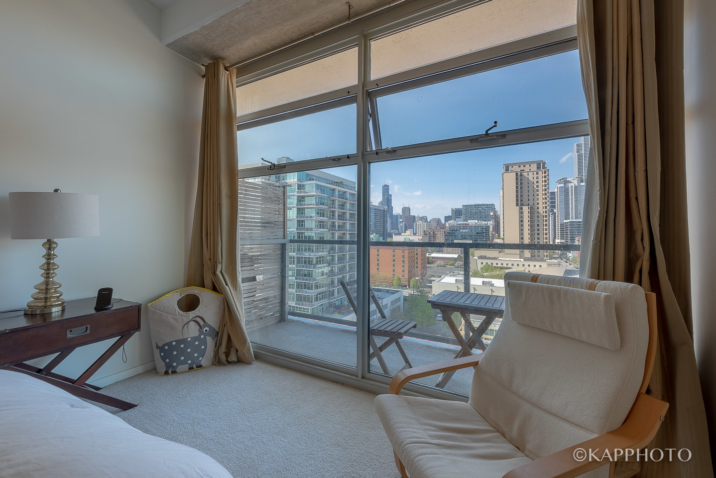 1620 S Michigan Avenue Unit: 904