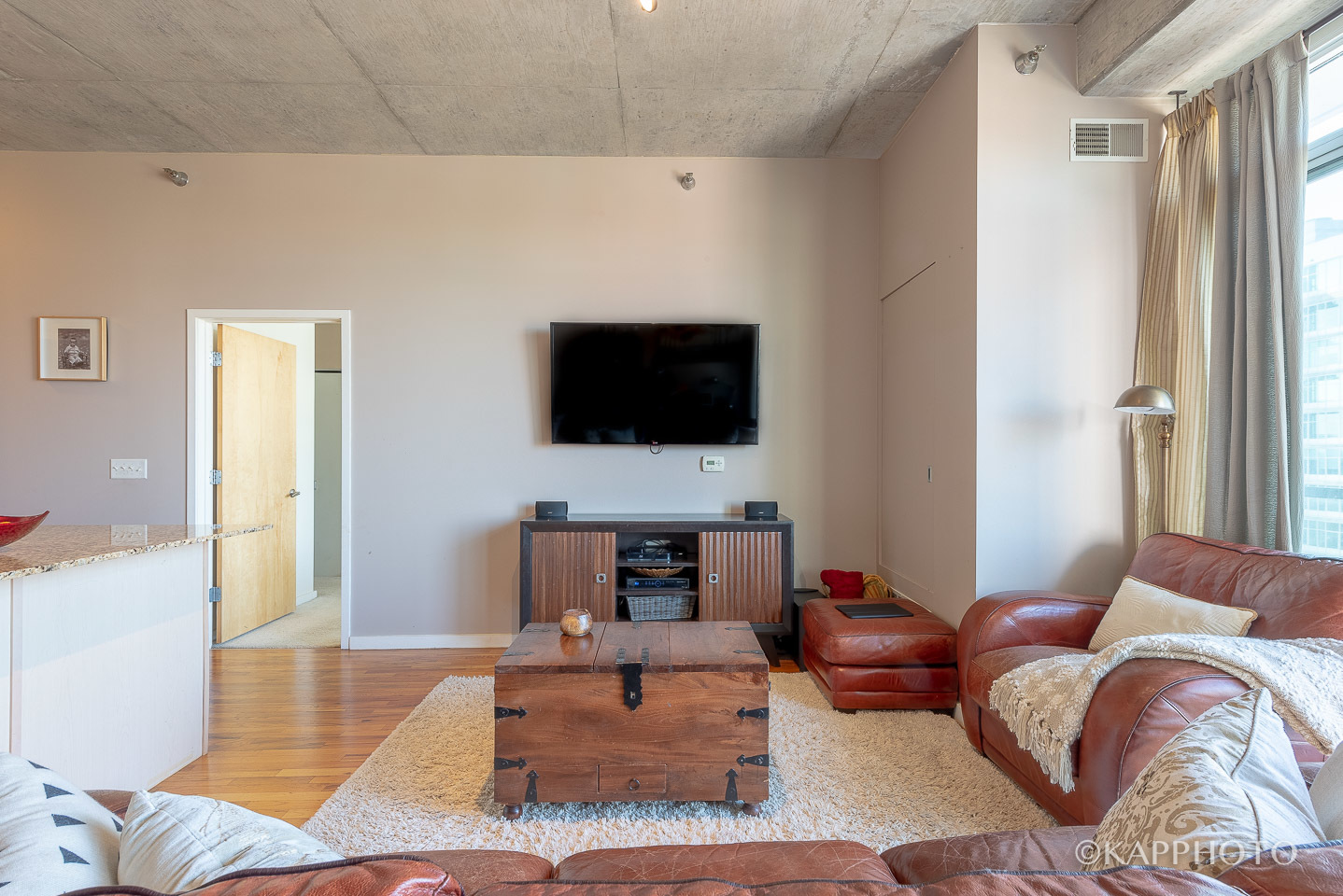 1620 S Michigan Avenue Unit: 904