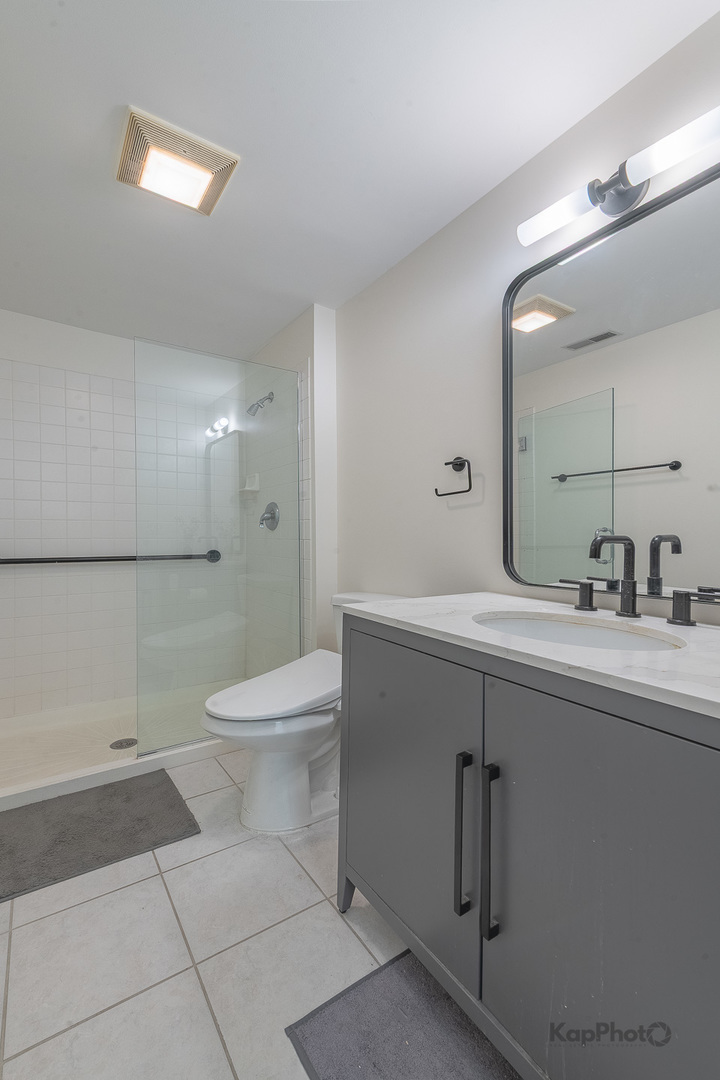 1151 W Washington Boulevard Unit: 125
