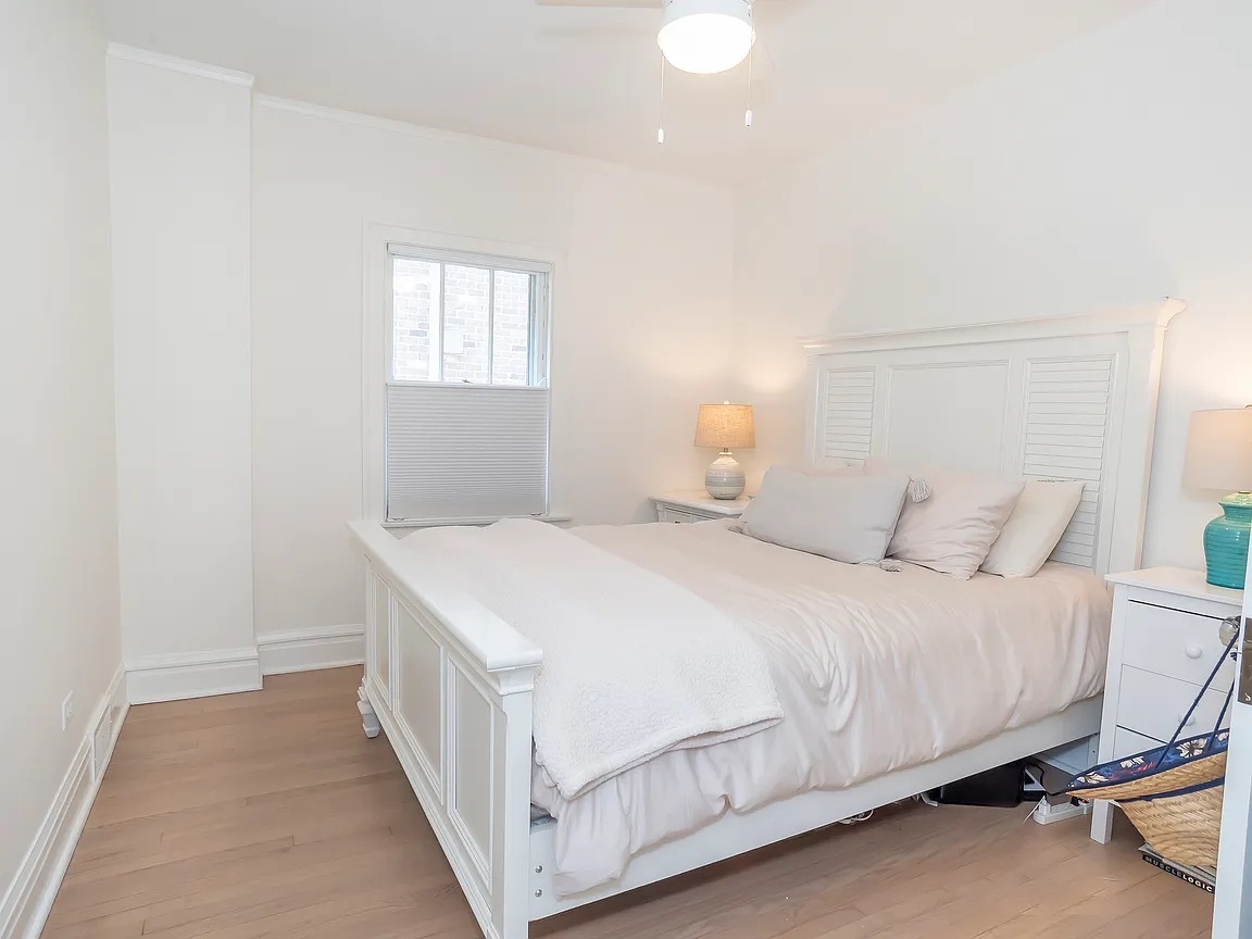 22 N Madison Avenue Unit: 2