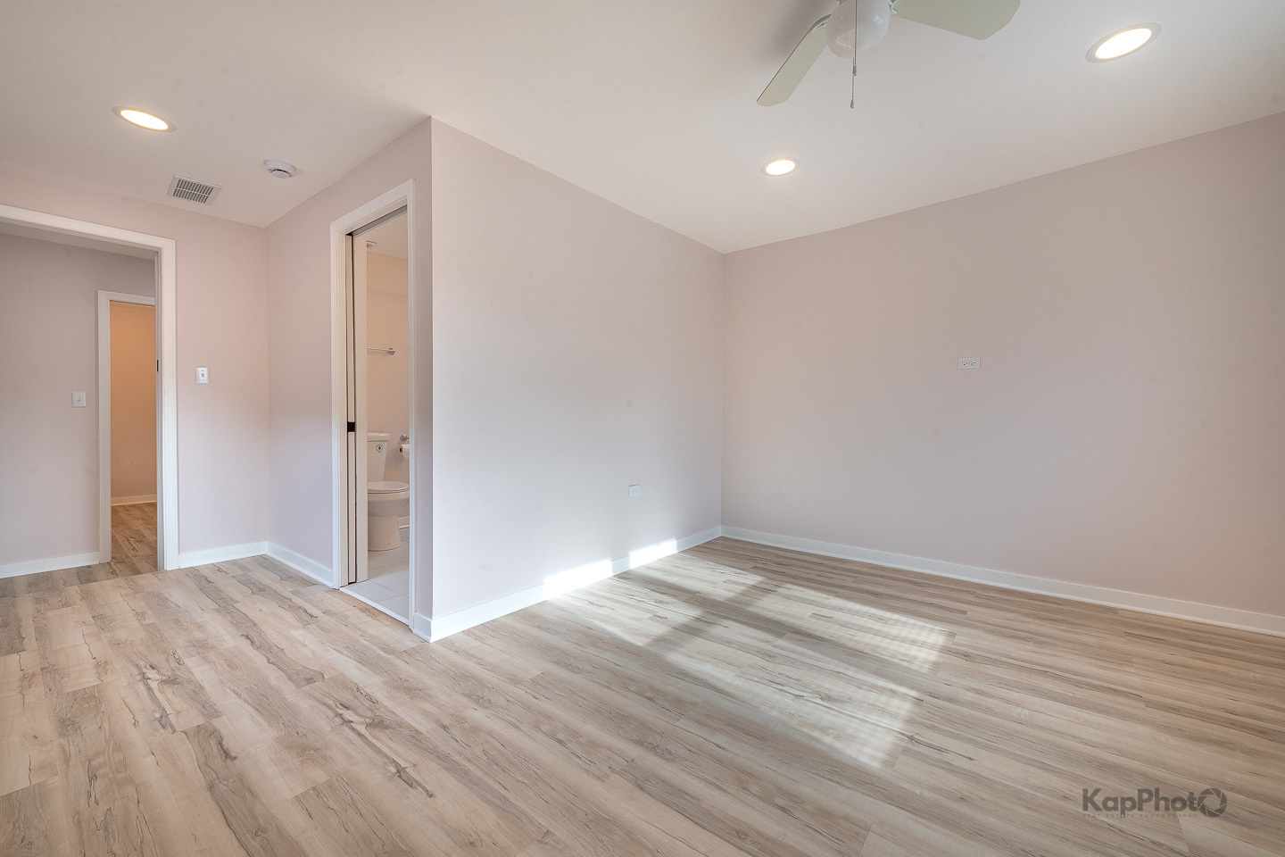 2029 S Canalport Avenue Unit: 2