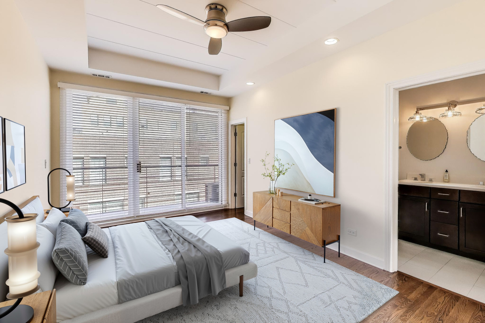 1332 W Madison Street Unit: 4E