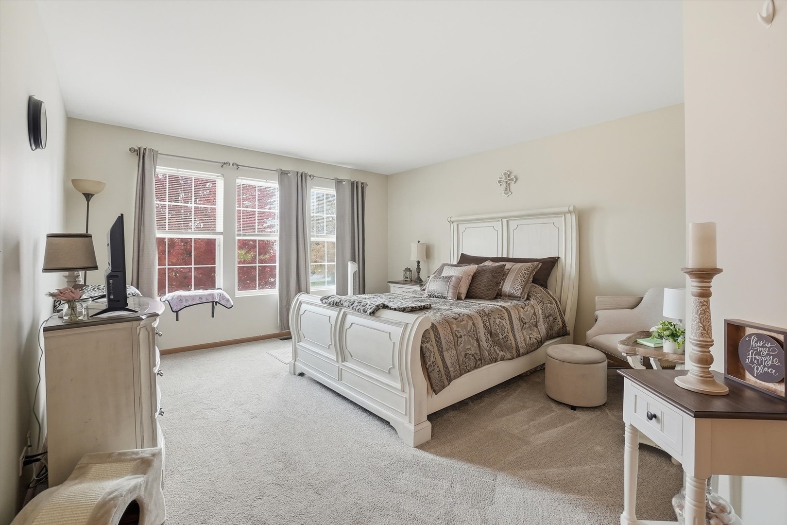 315 OGDEN FALLS Boulevard