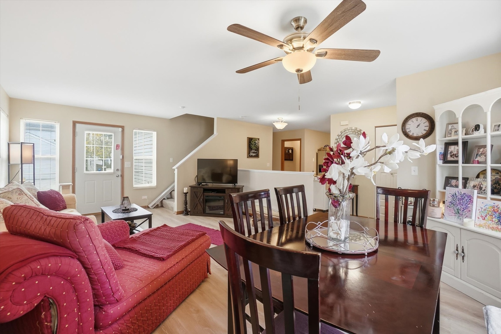 315 OGDEN FALLS Boulevard