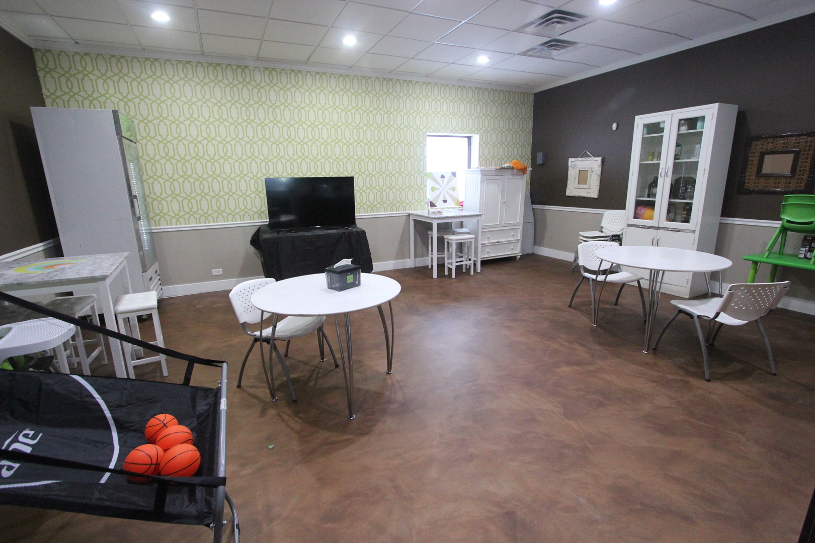 1047 W Madison Street