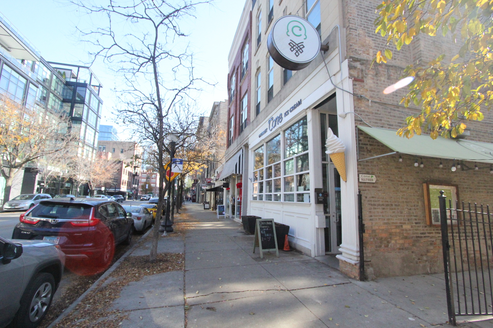 1047 W Madison Street