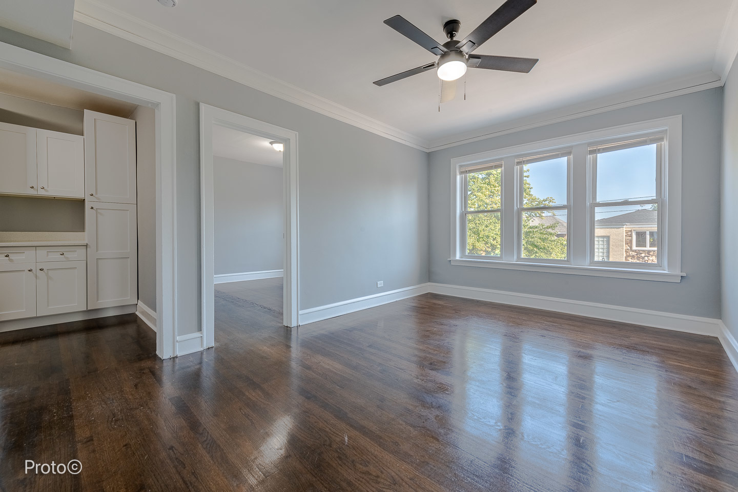 5148 N Monitor Avenue Unit: 301