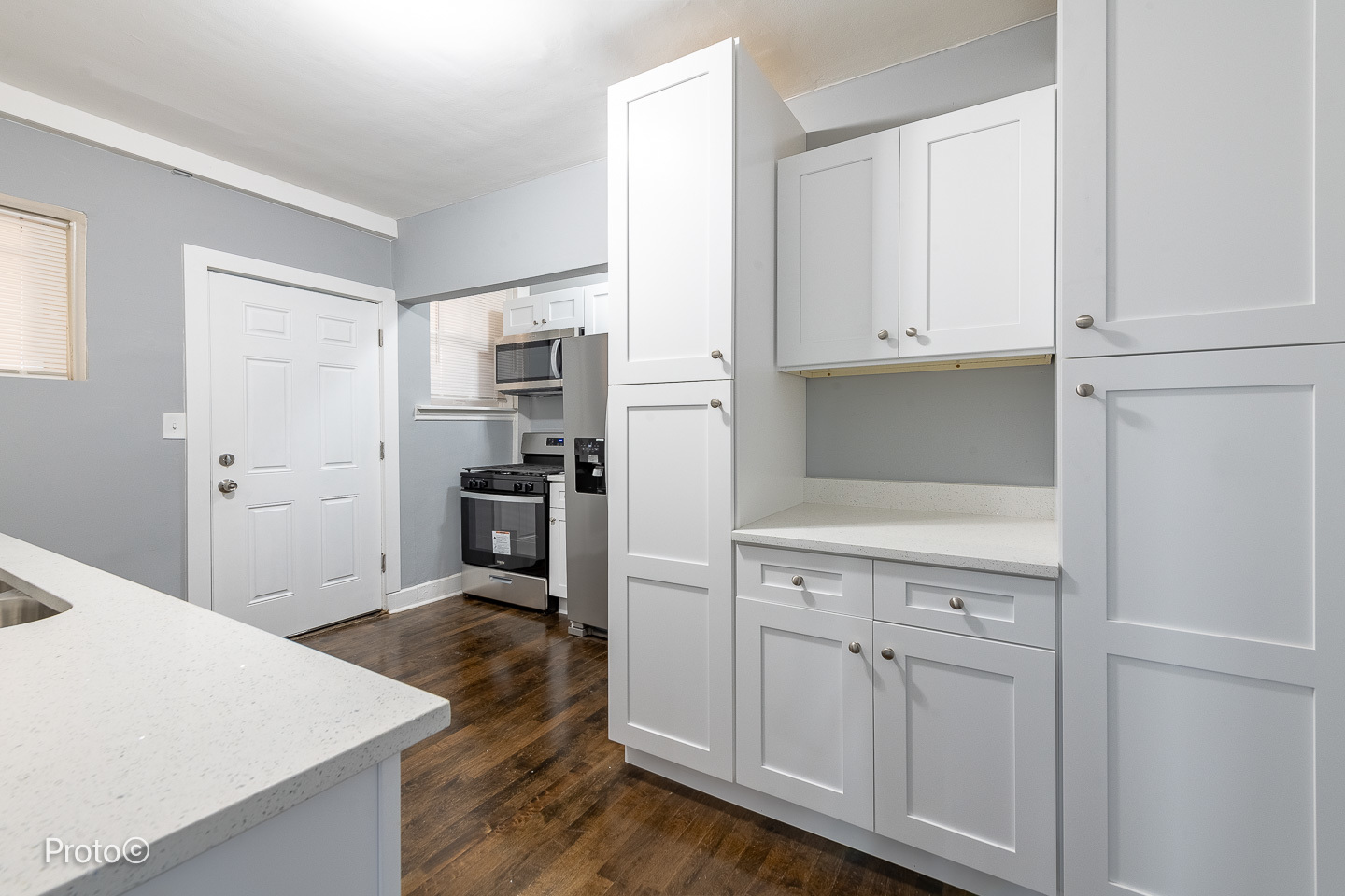 5148 N Monitor Avenue Unit: 301