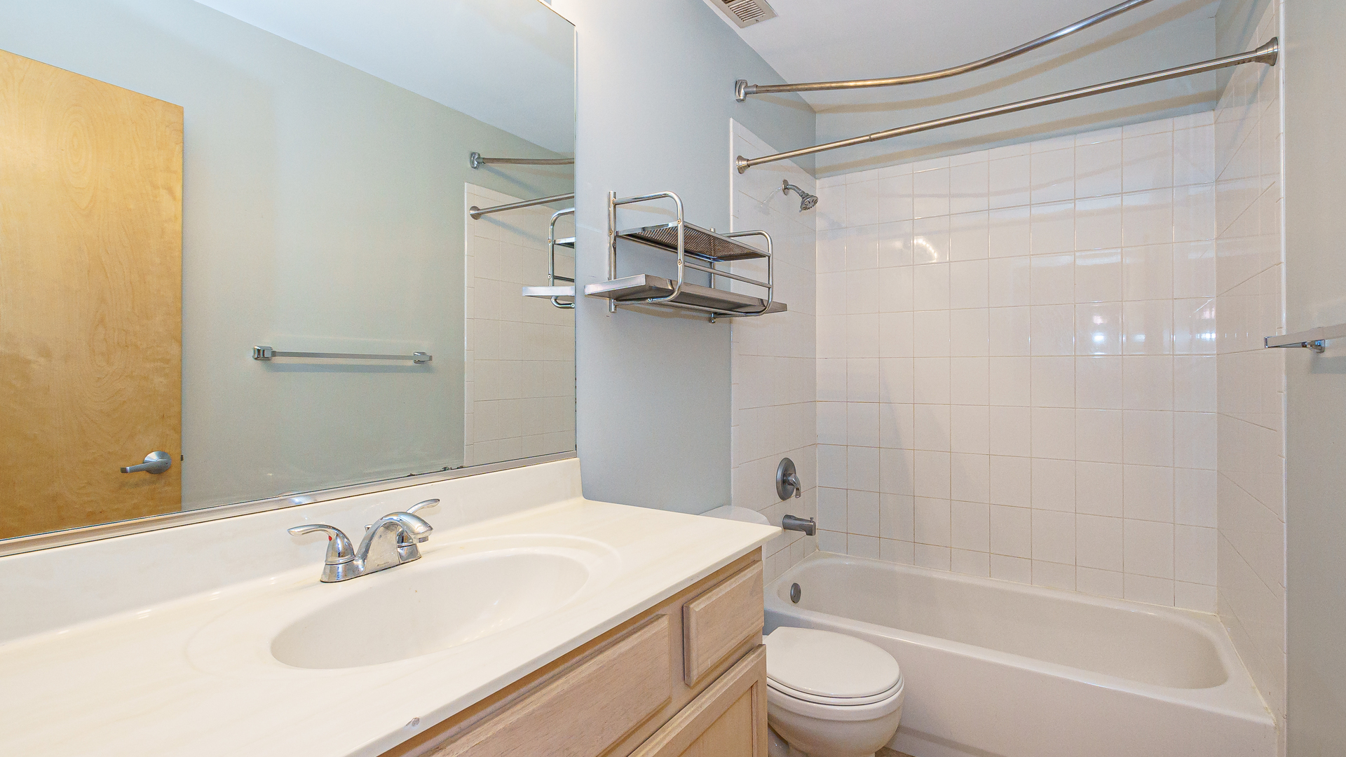 1500 W Monroe Street Unit: 113