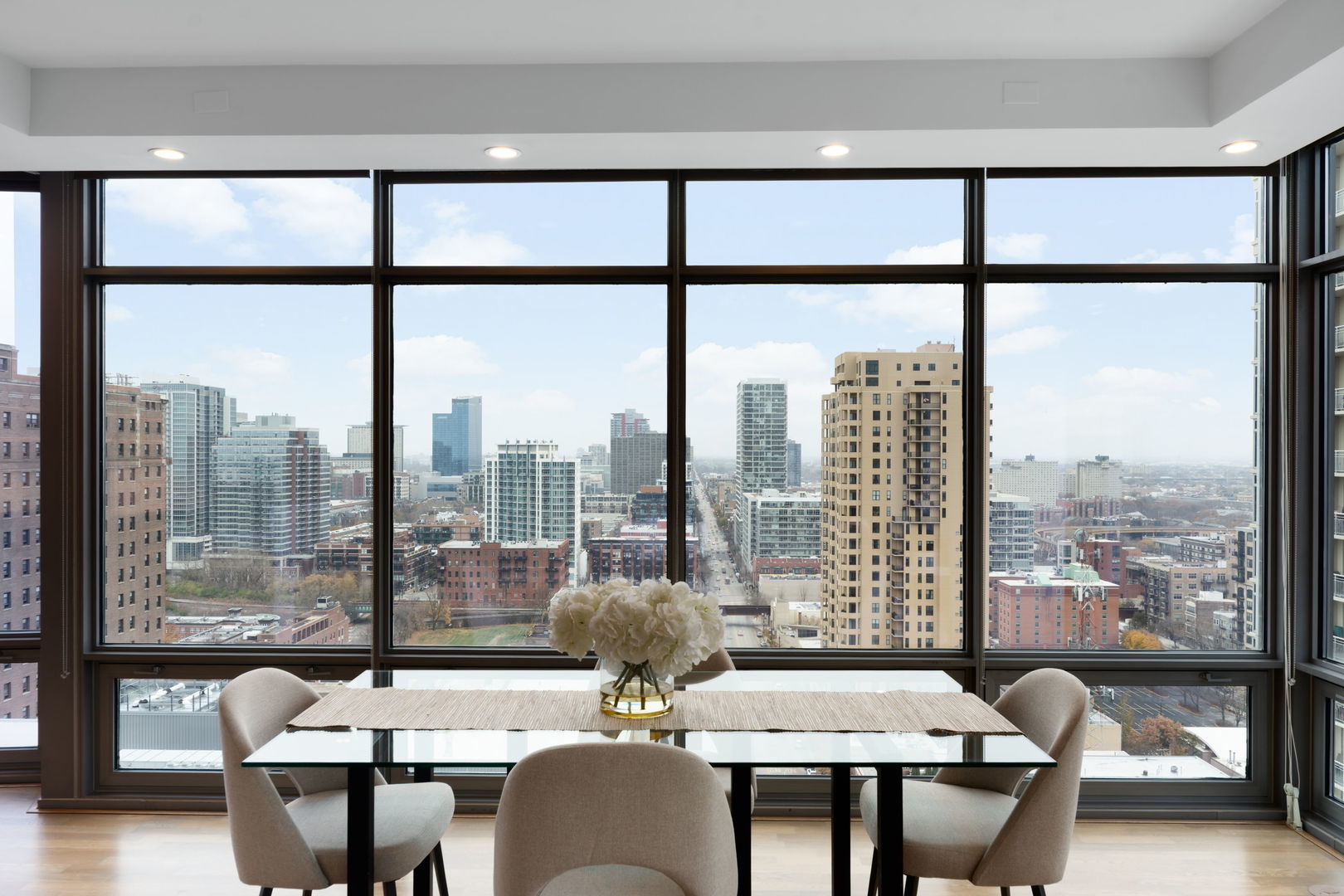 100 E 14th Street Unit: 2106