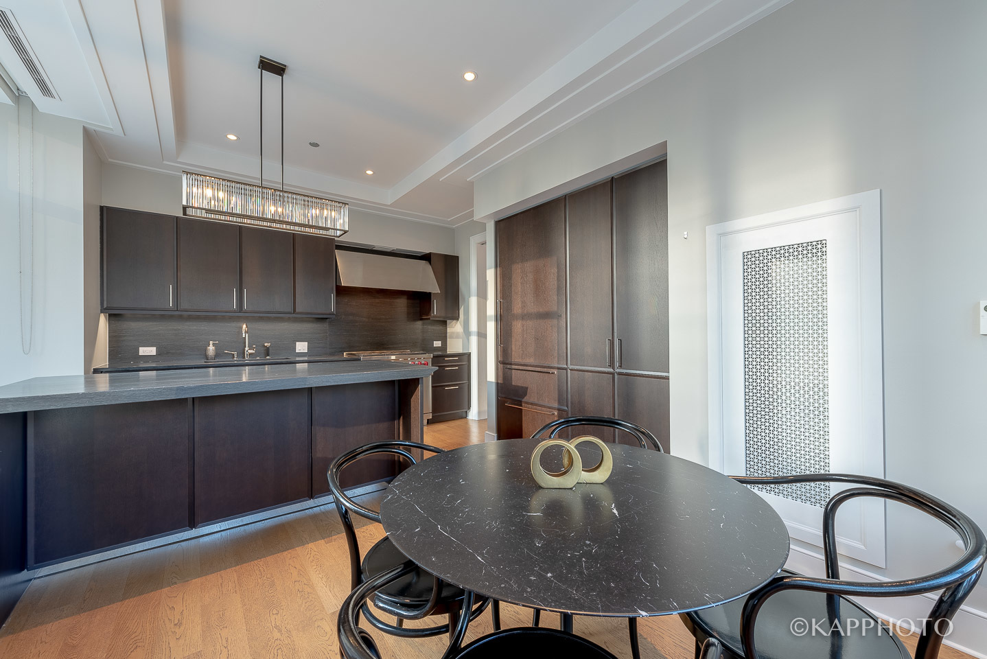 118 E Erie Street Unit: 15A