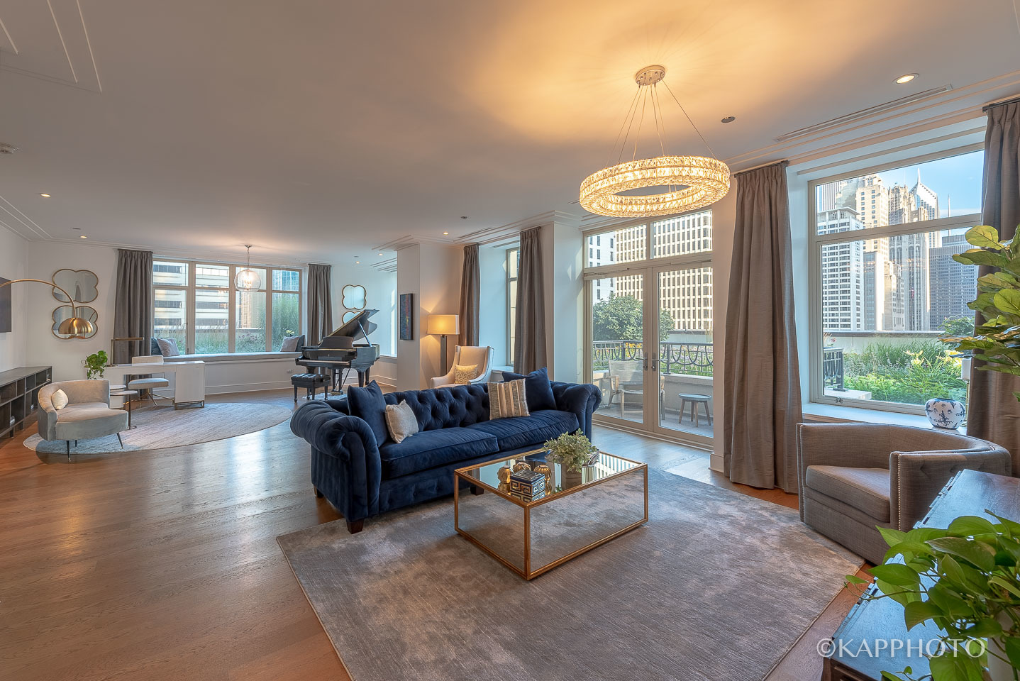 118 E Erie Street Unit: 15A