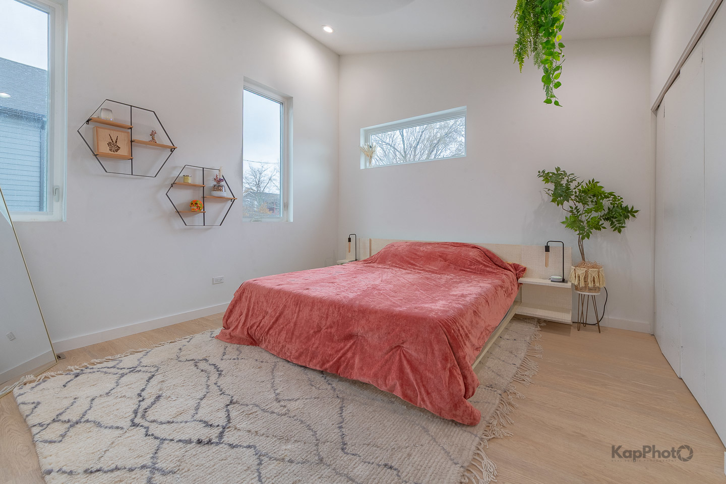 2828 W Wilcox Street