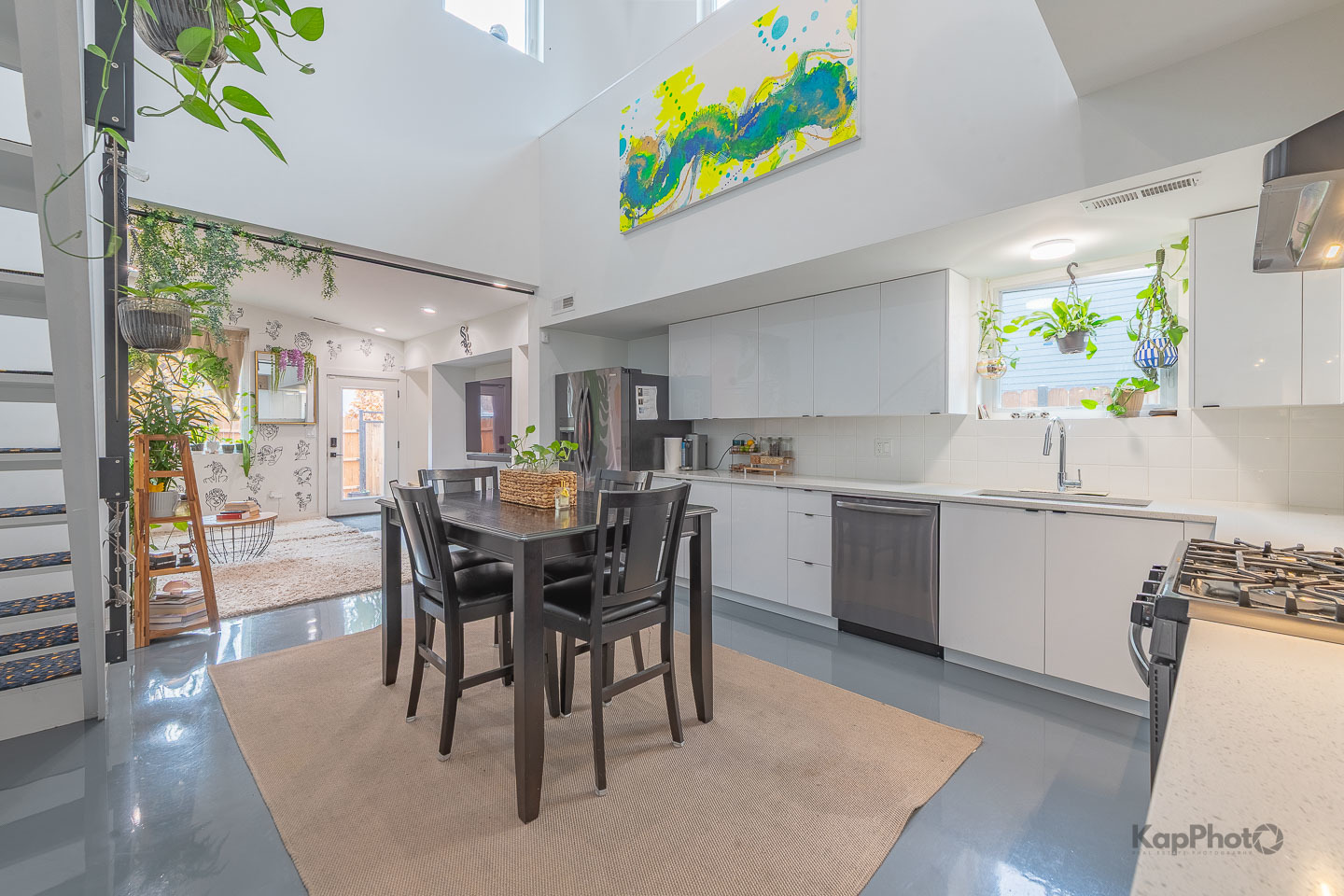 2828 W Wilcox Street