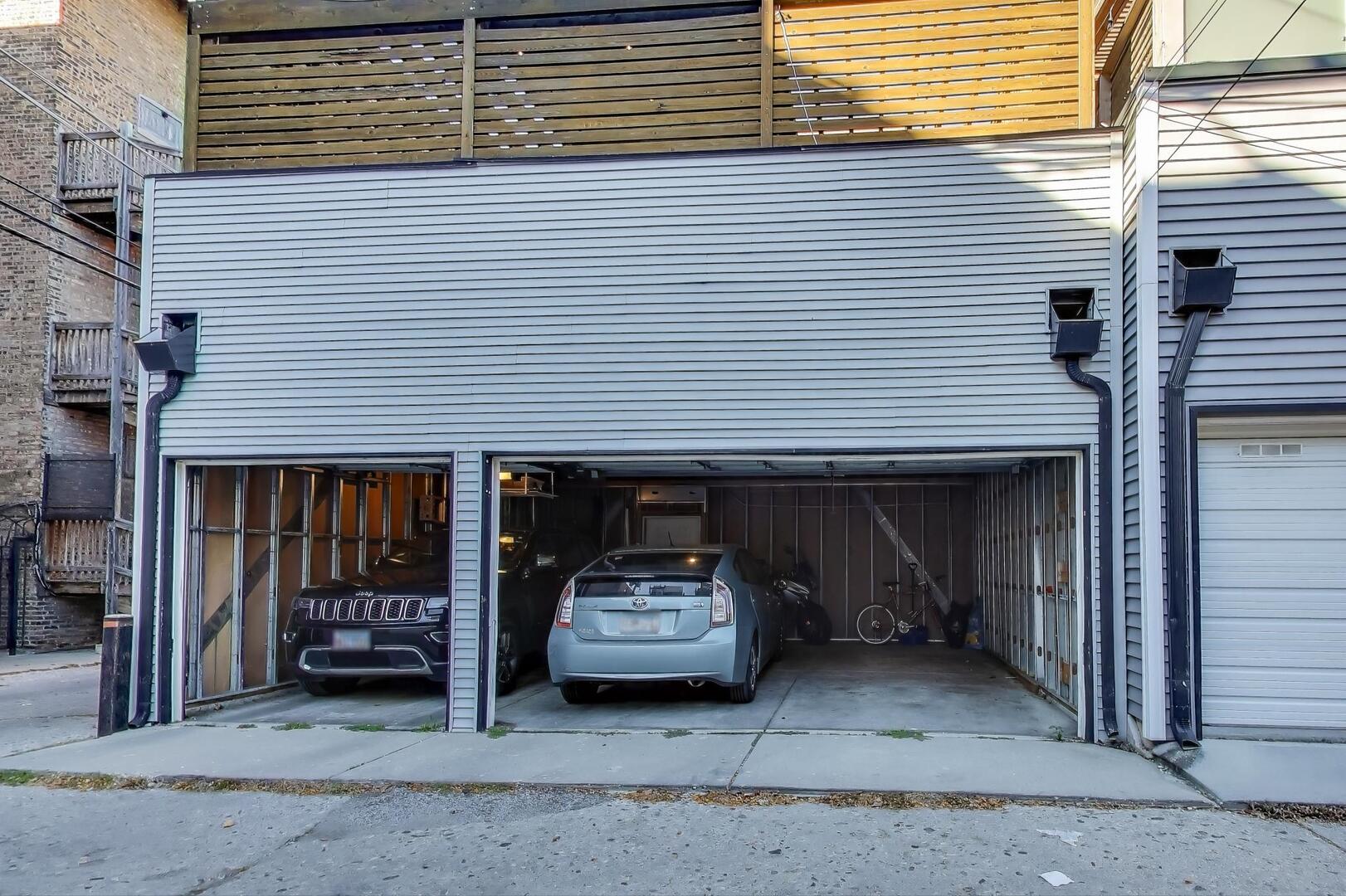 1169 W EDDY Street Unit: 101