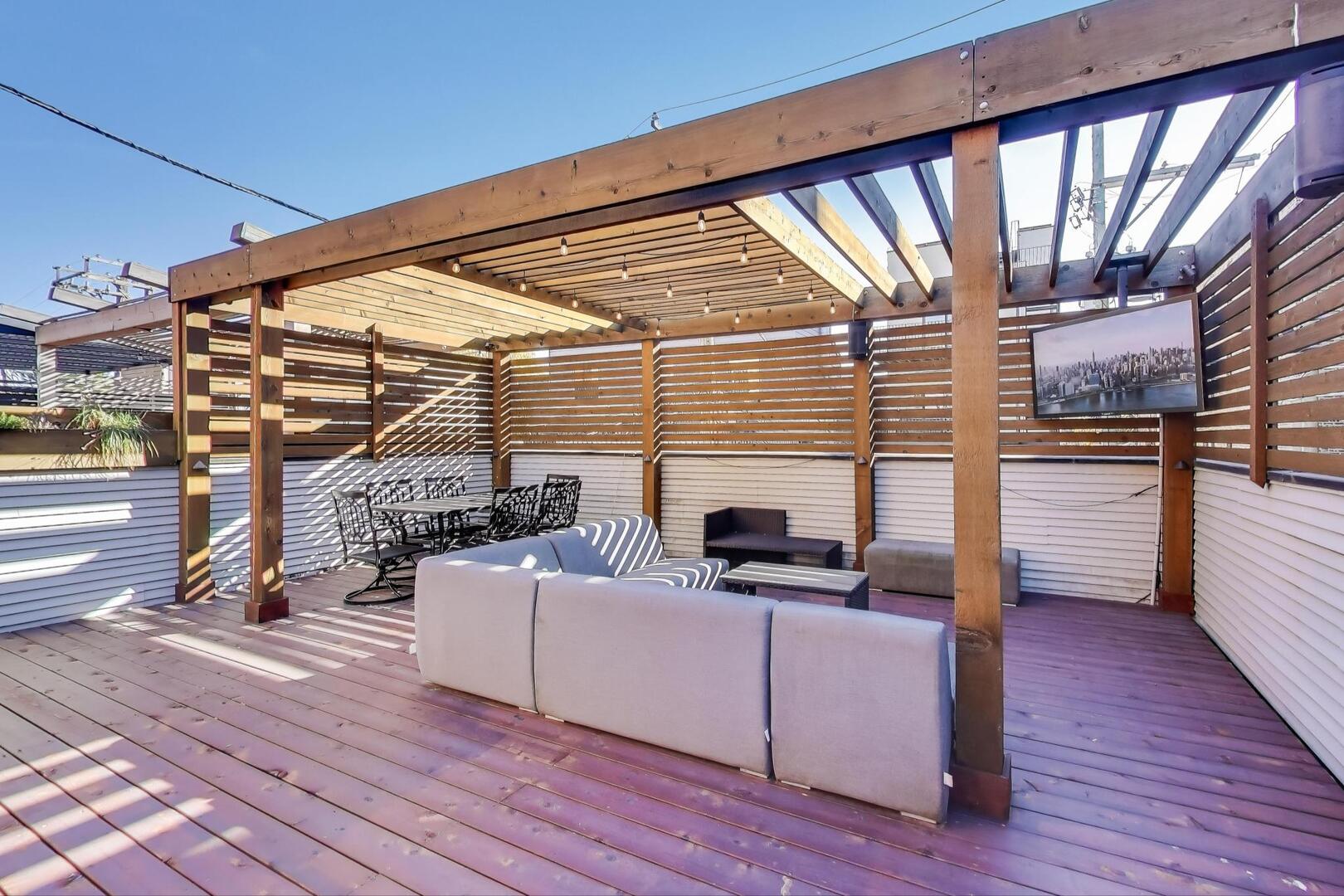 1169 W EDDY Street Unit: 101