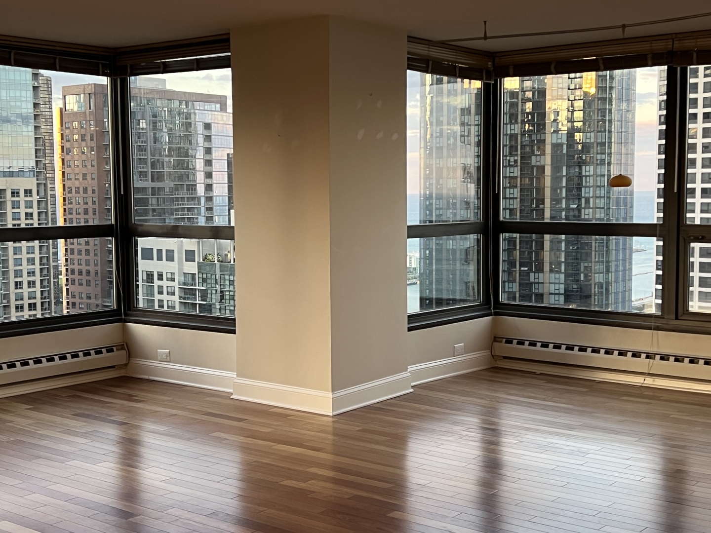 360 E Randolph Street Unit: 3507