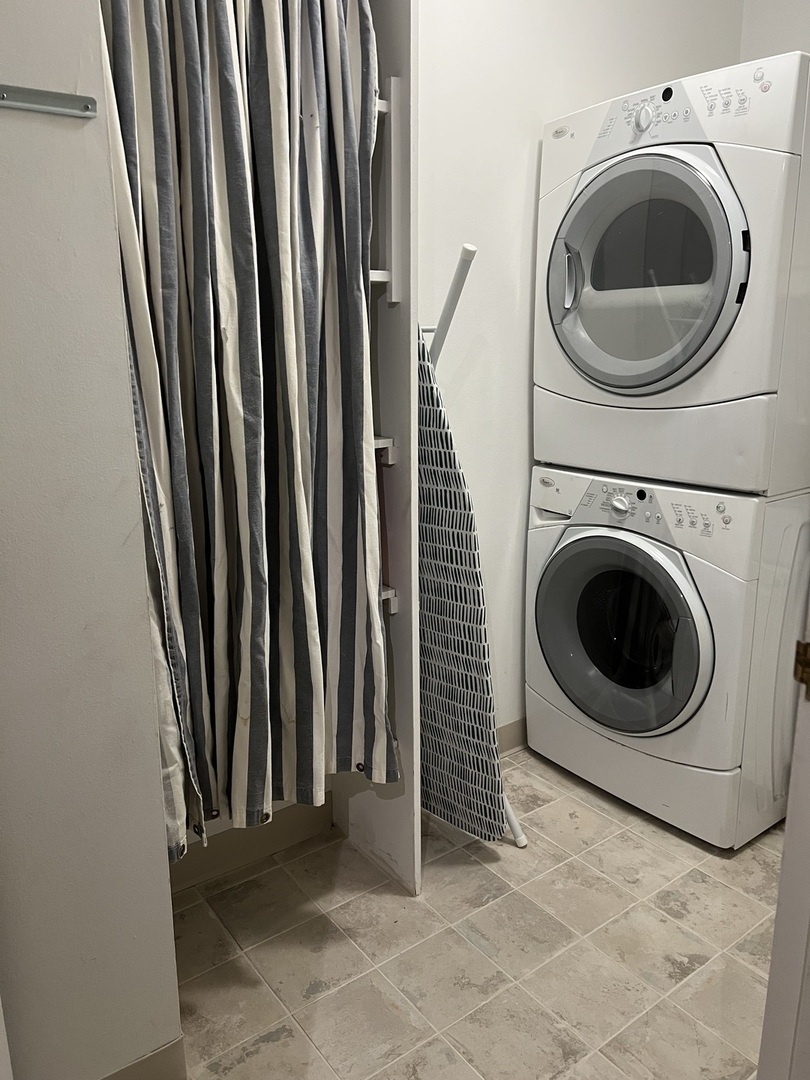 360 E Randolph Street Unit: 3507