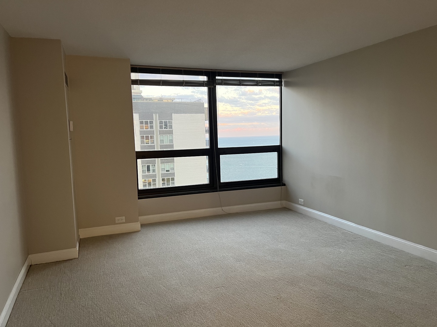 360 E Randolph Street Unit: 3507