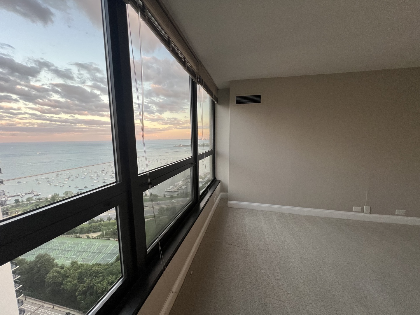 360 E Randolph Street Unit: 3507