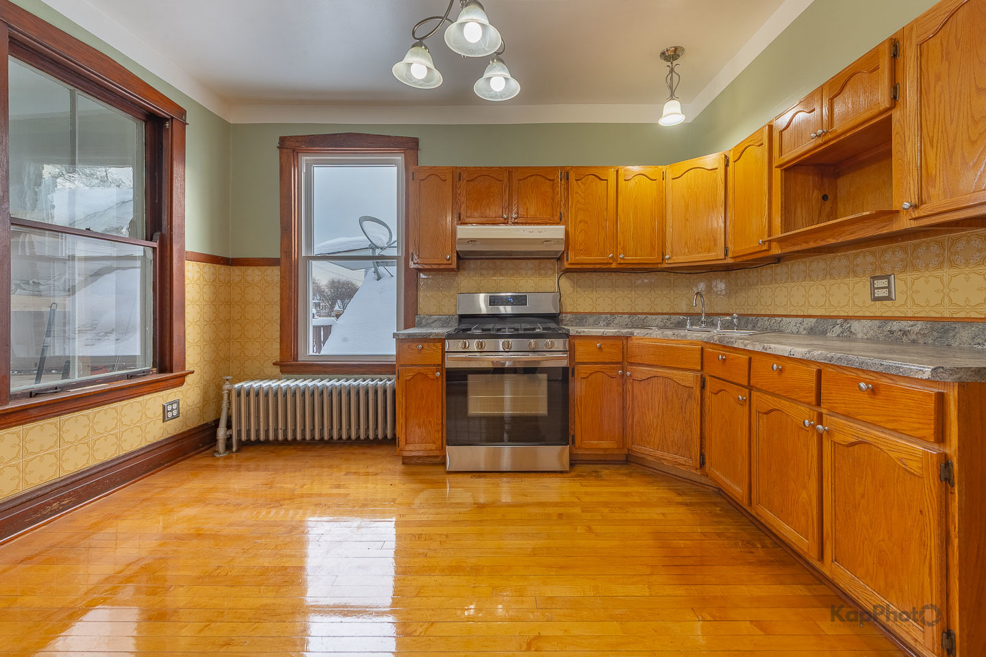 3530 W Evergreen Avenue Unit: 2
