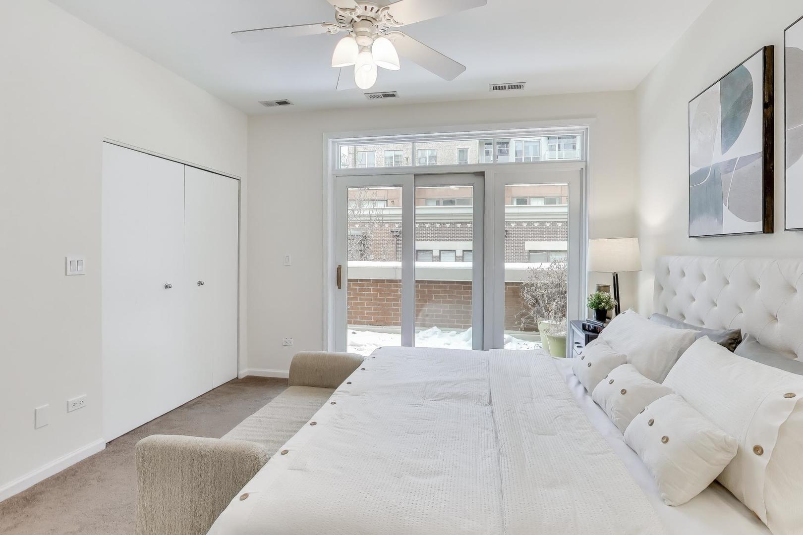 1327 S Indiana Parkway