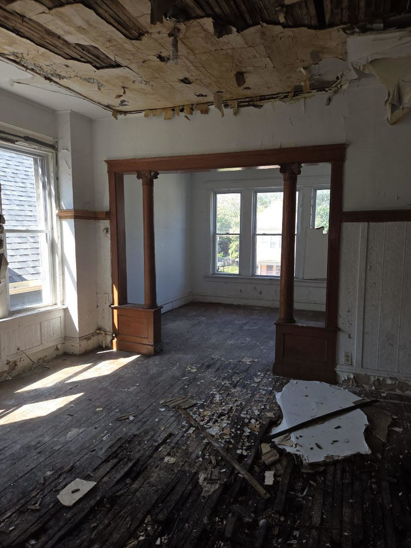 7311 S Peoria Avenue