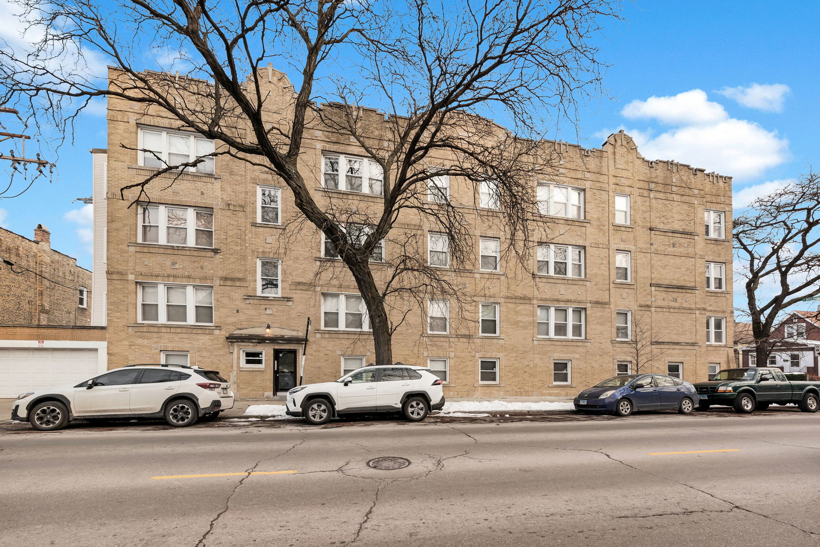 4241 N KIMBALL Avenue Unit: 2