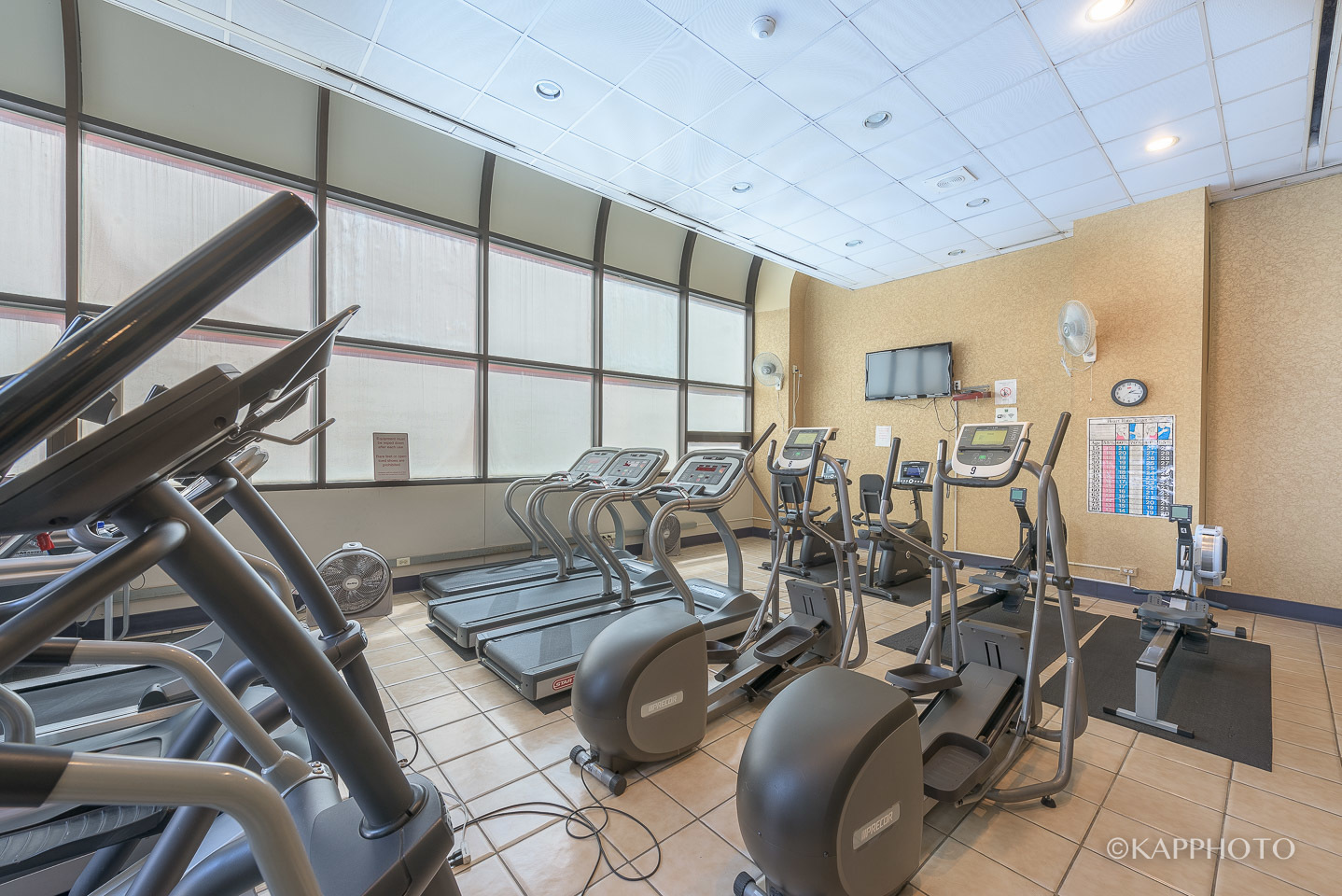 211 E Ohio Street Unit: 724