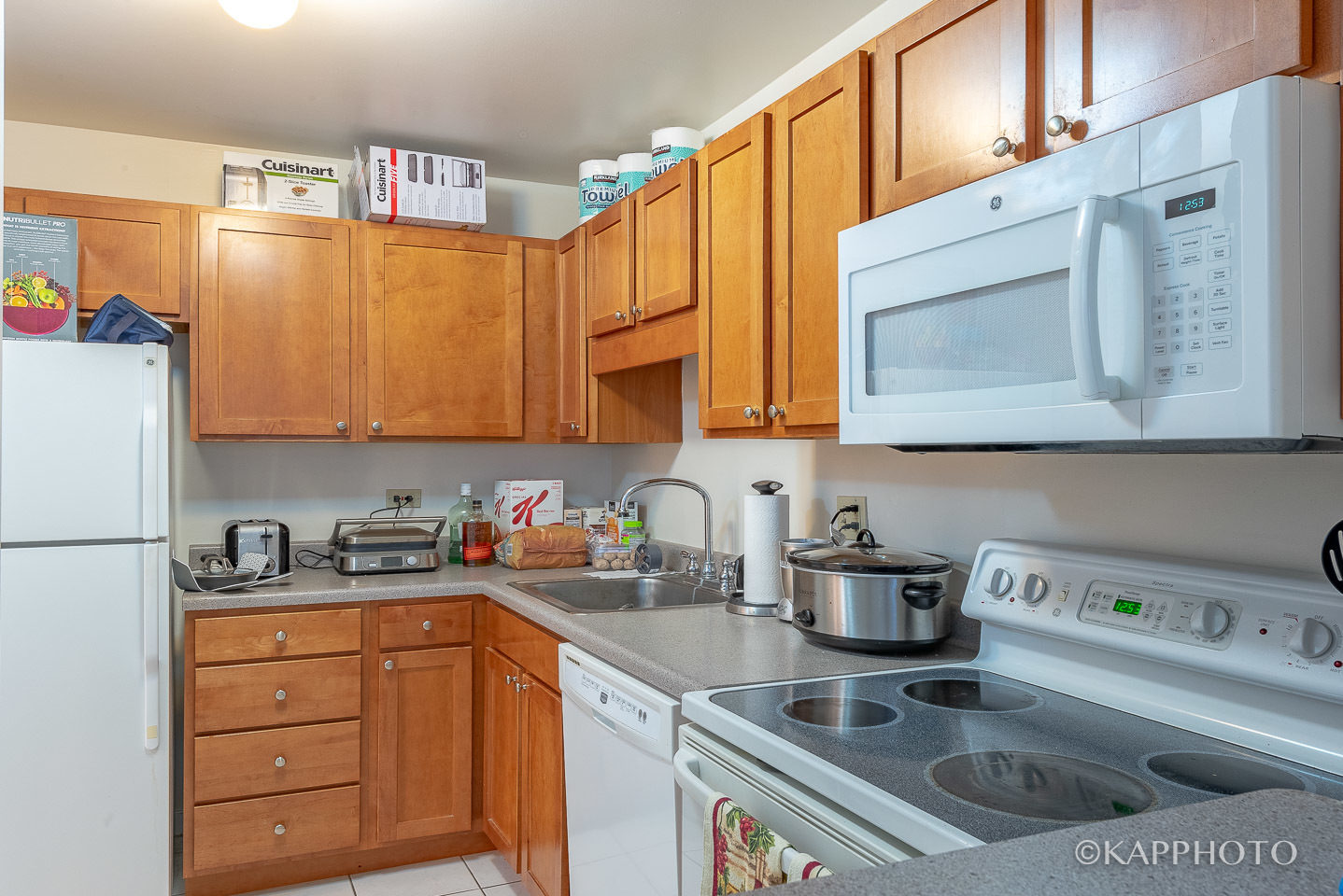 211 E Ohio Street Unit: 724